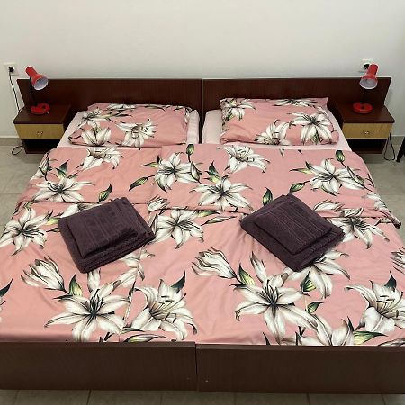 Apartmani Marko Novalja Extérieur photo