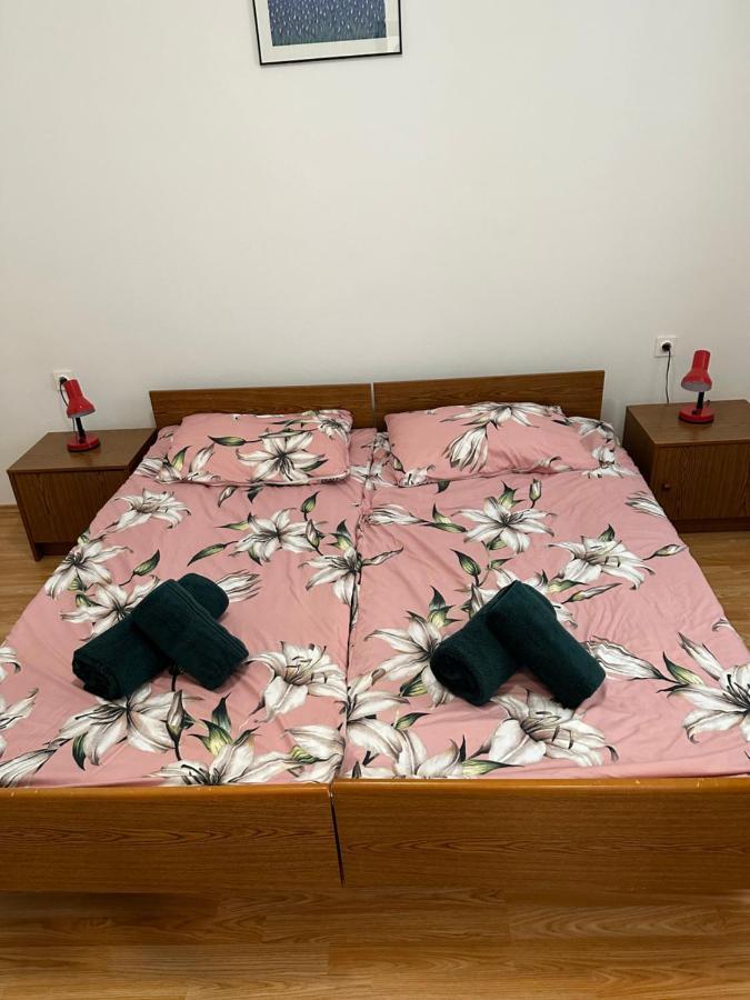 Apartmani Marko Novalja Extérieur photo