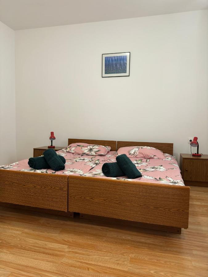 Apartmani Marko Novalja Extérieur photo