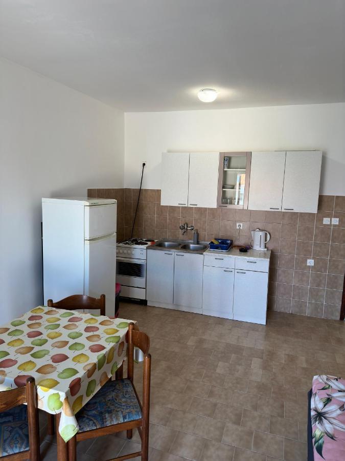 Apartmani Marko Novalja Extérieur photo
