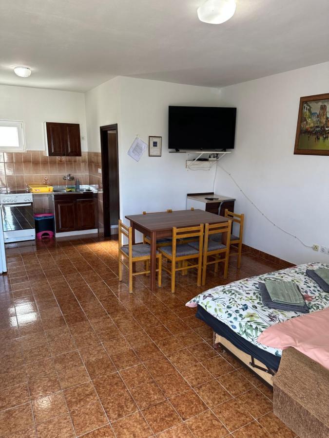 Apartmani Marko Novalja Extérieur photo
