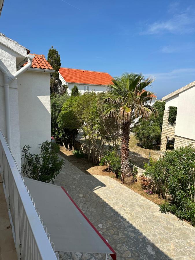 Apartmani Marko Novalja Extérieur photo