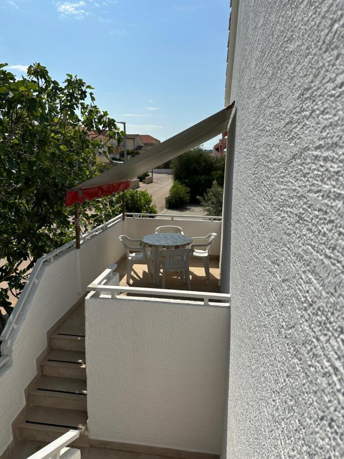 Apartmani Marko Novalja Extérieur photo
